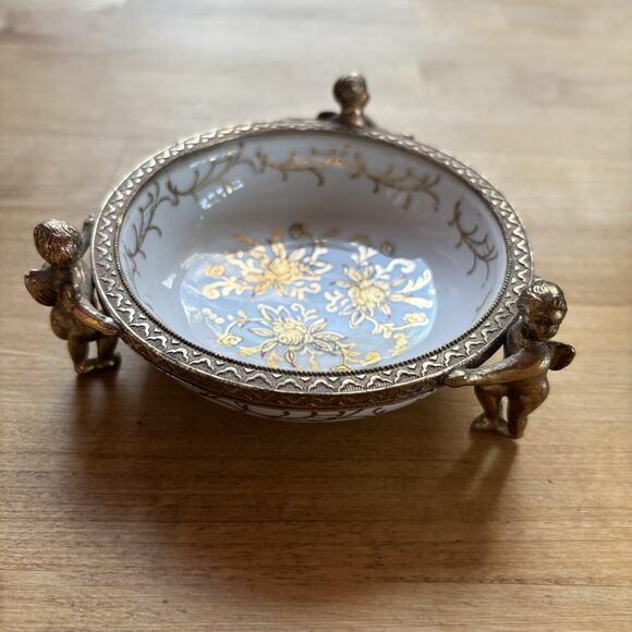 Vintage TAJ importing Co San Francisco Japan Candy Jewelry Dish Angel Stand - Picture 1 of 11